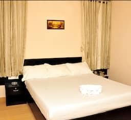 The Hillside  Deluxe 4