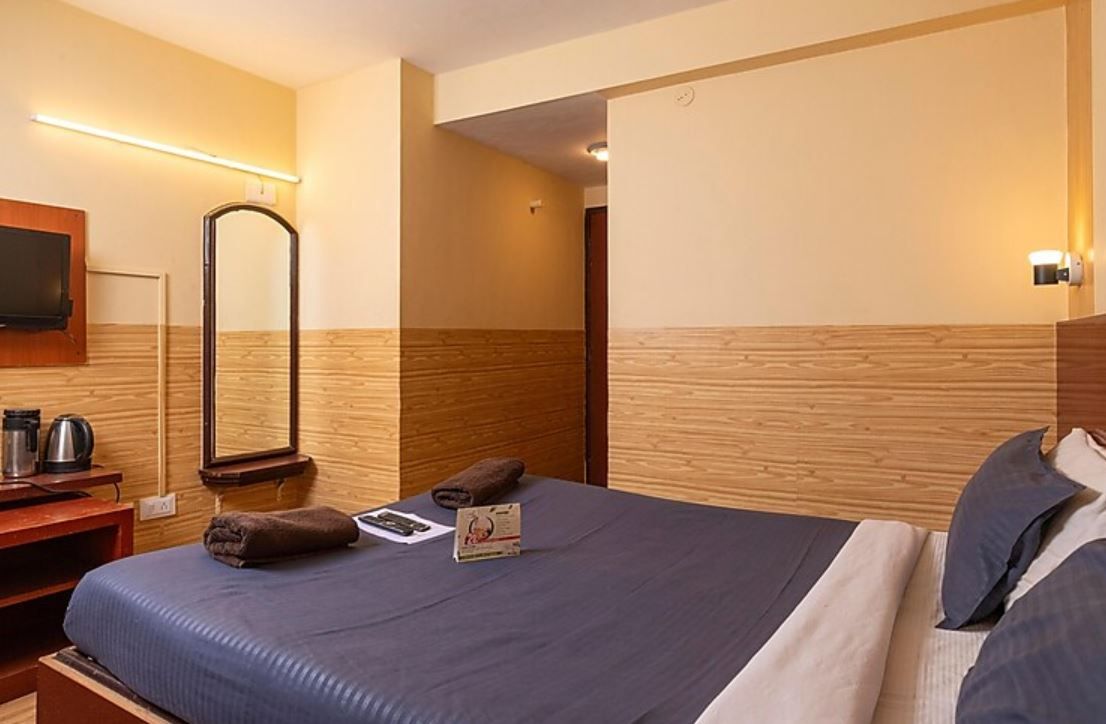 Hotel Khems Economy Room (Rear Side - Non View) 4