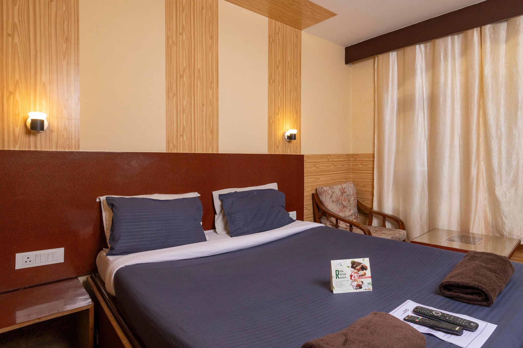 Economy Room (Rear Side - Non View)