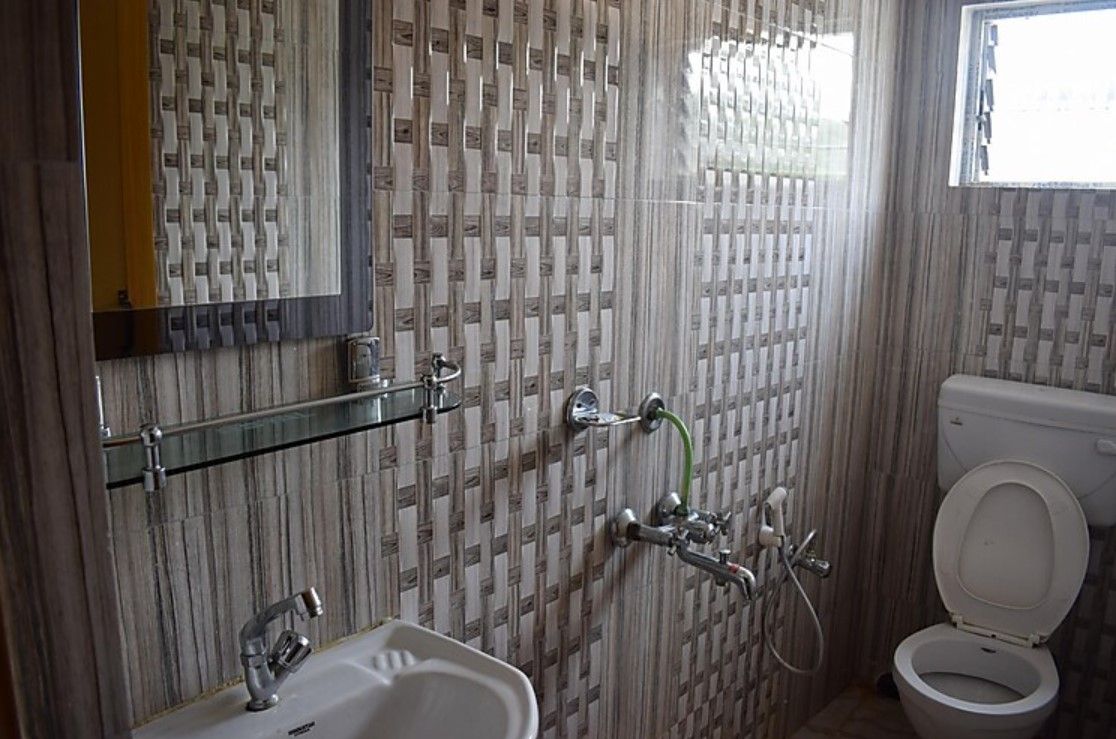 DOUBLE AC ROOM