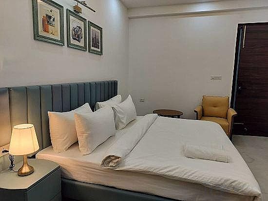 Deluxe Room with Private Balcony