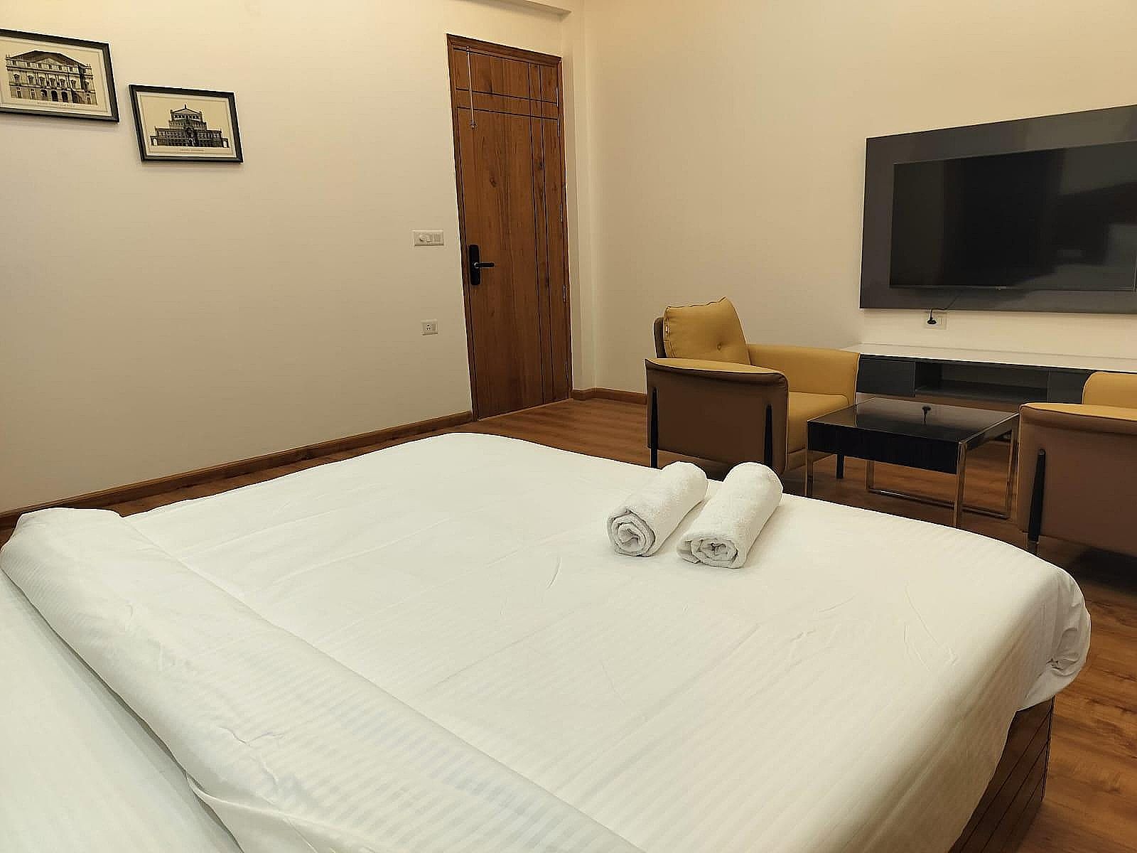 Deluxe Room with Private Balcony