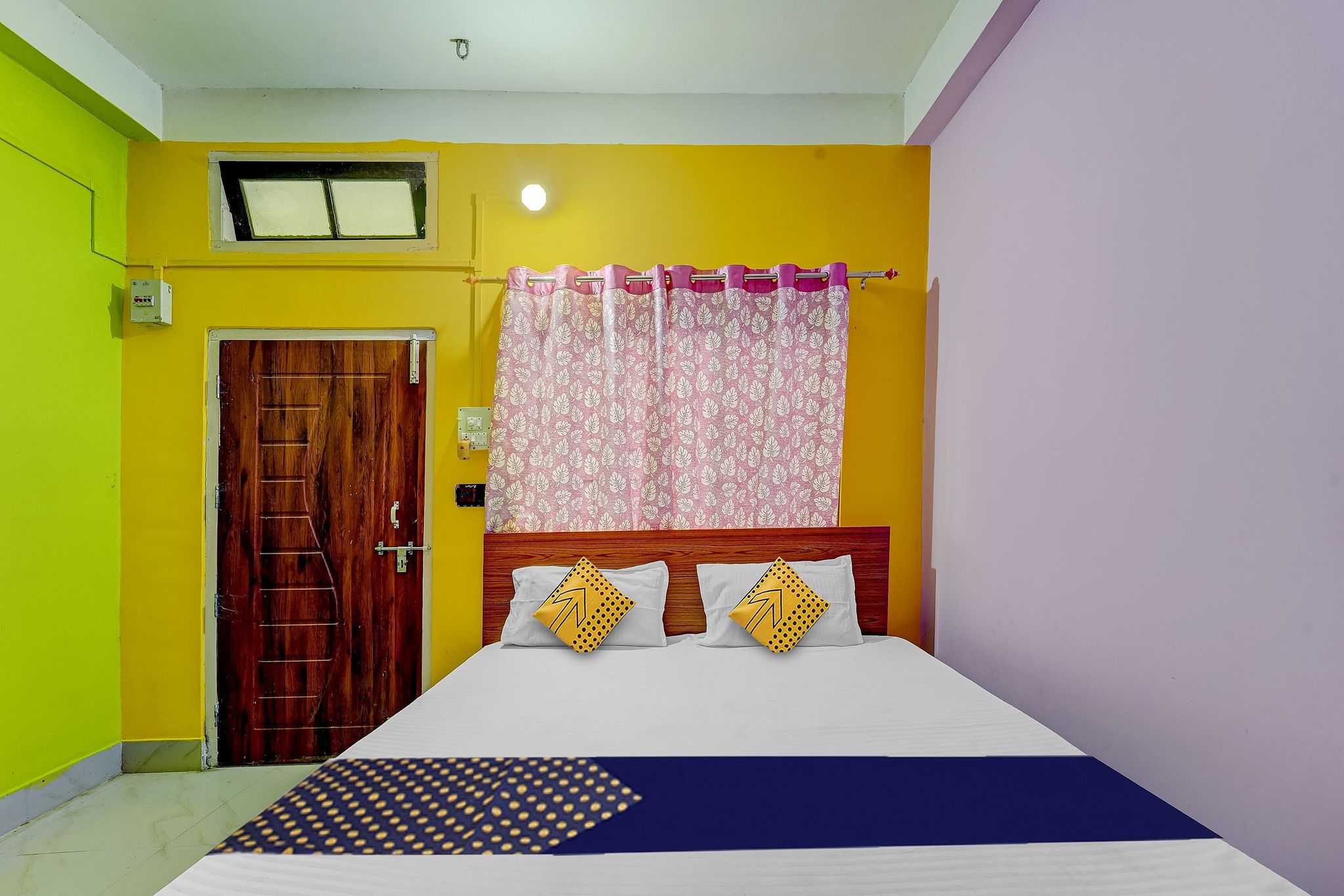 Hotel O Home Trimurti guest house Classic 8