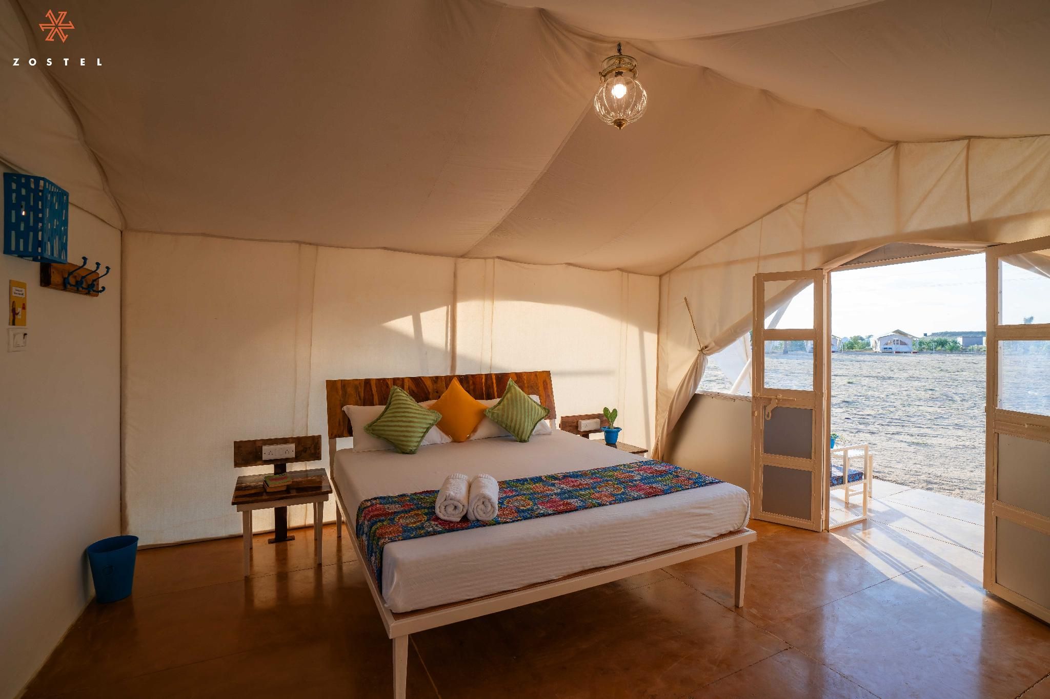 Deluxe Tent