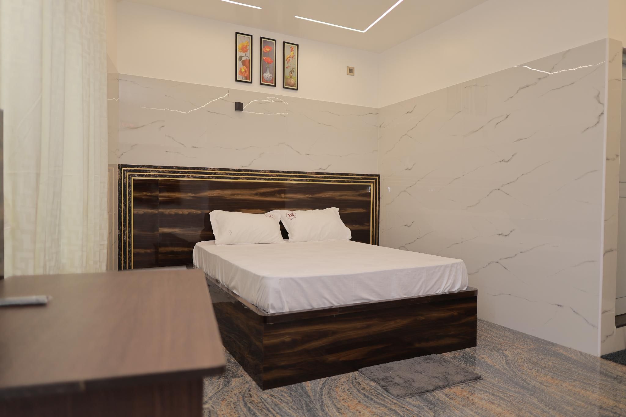 Deluxe Executive Room