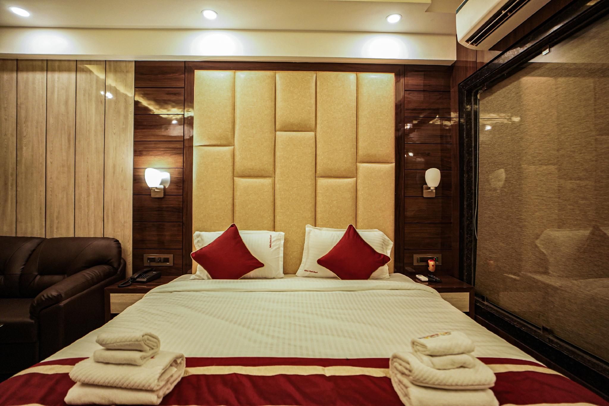 Gogol Beach Resort Deluxe Room Balcony 2