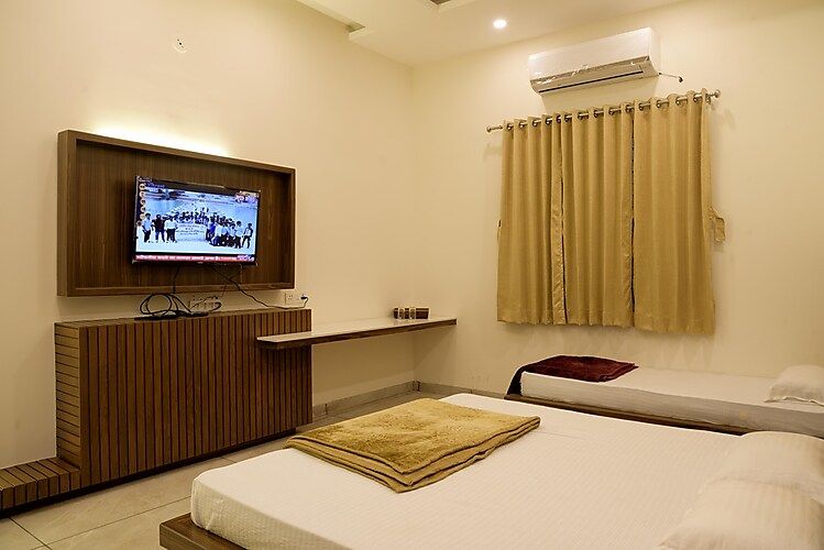 Triple Bed Ac Room