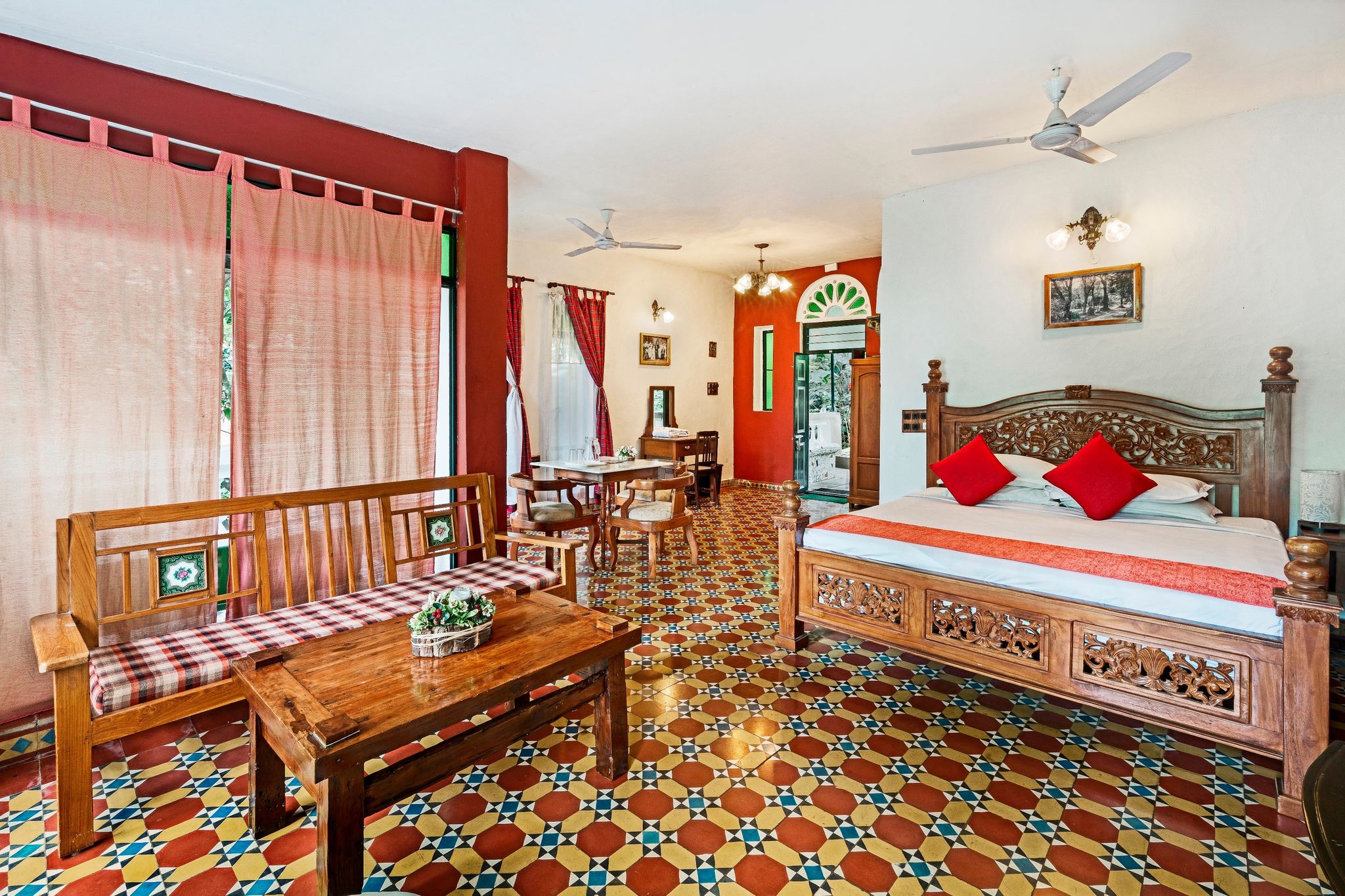 Room (Cantonment)