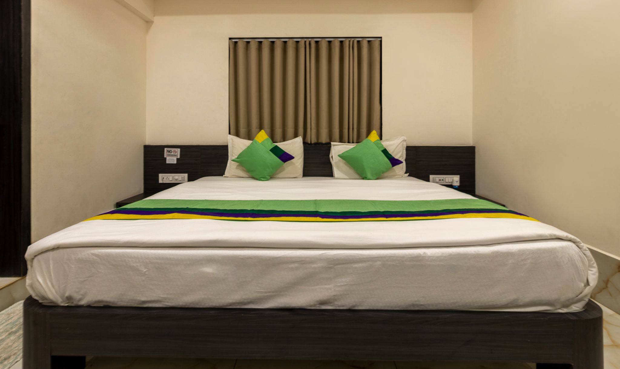 Treebo Oscar Economy Double Room 5