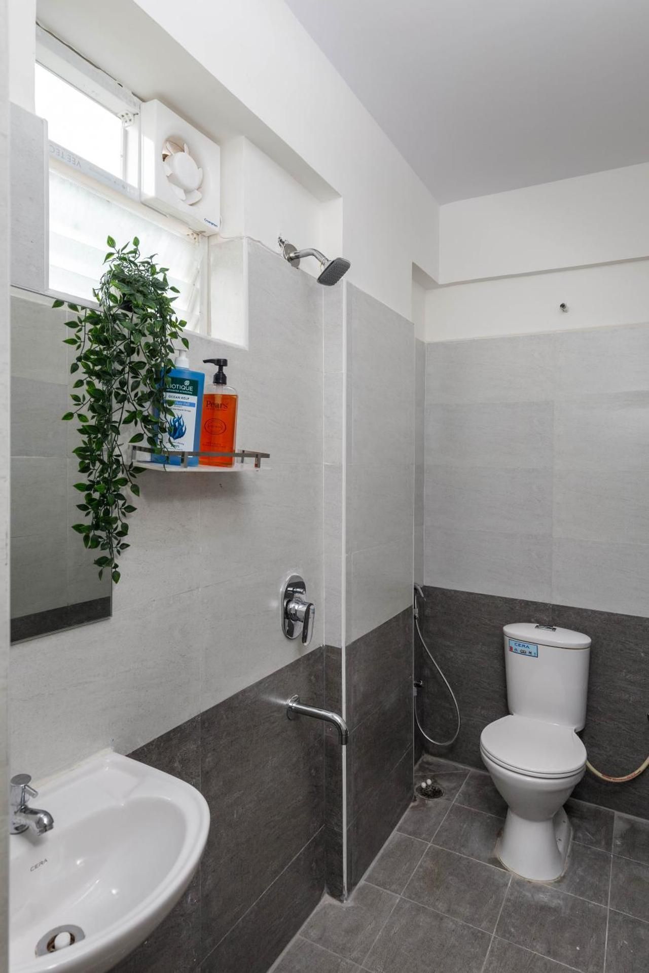 Twin Room with Balcony