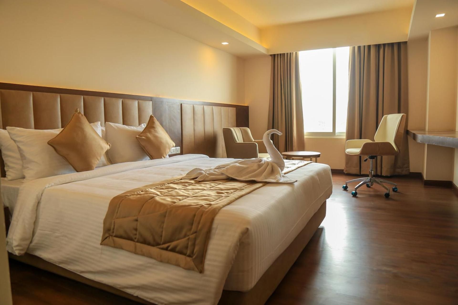 Hotel Turmeric Executive Room 2