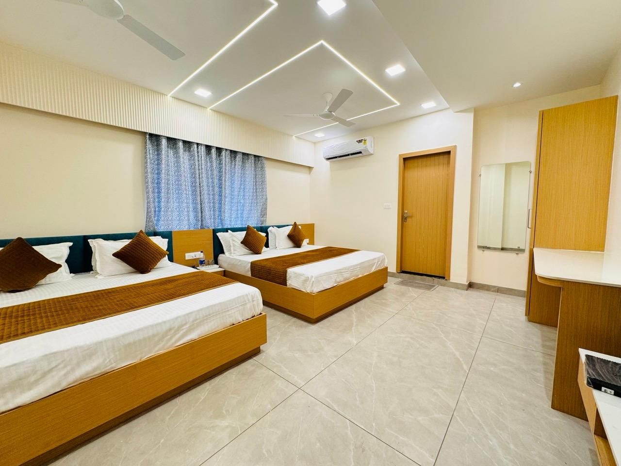 Executive Quadruple Room