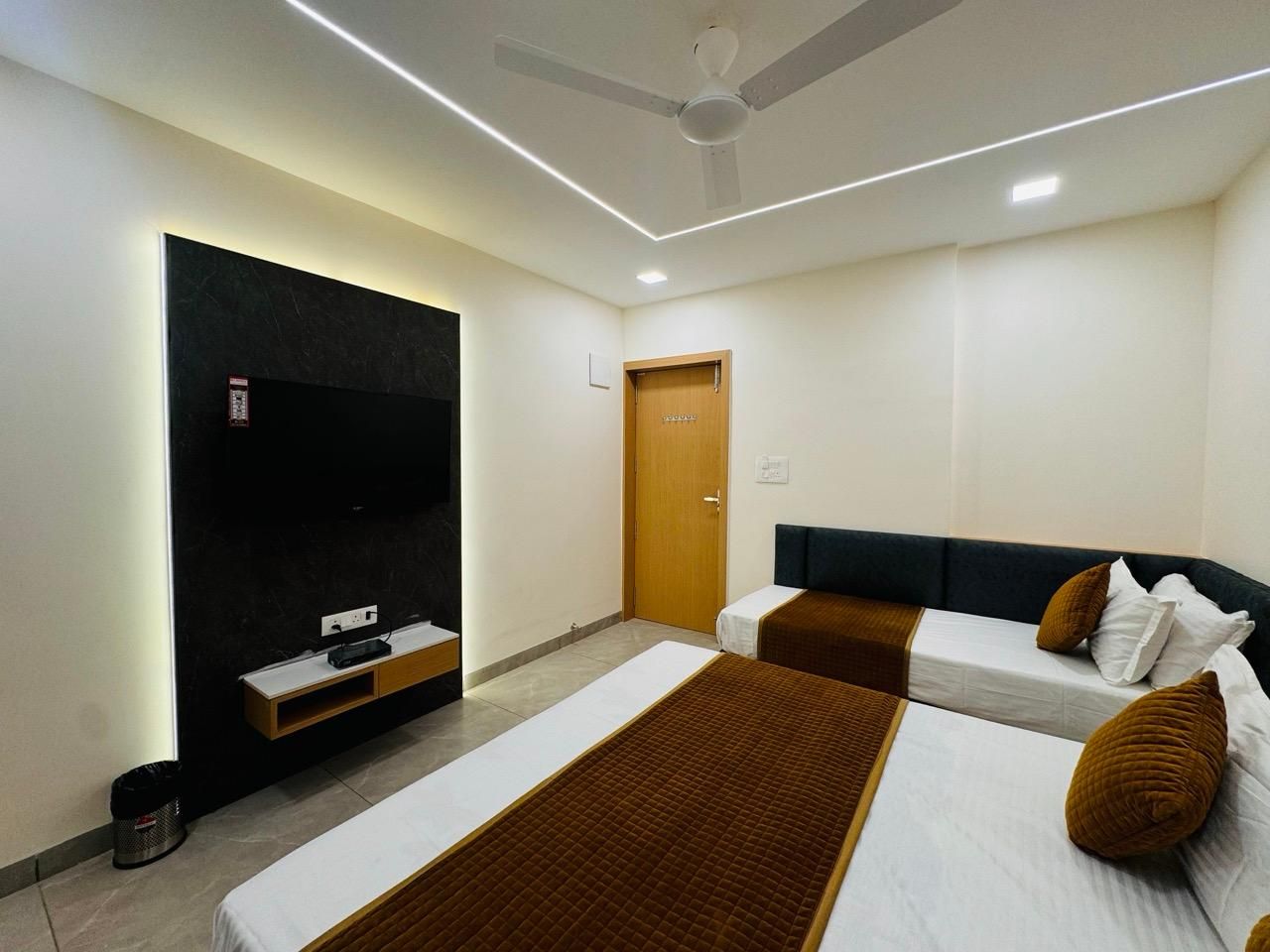 Executive Triple Room