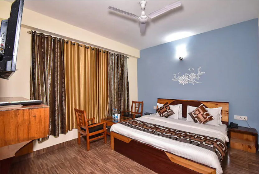 Hotel Him Regency By MSR Hotels & Resorts Deluxe Room