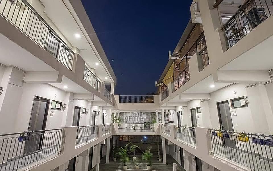 Hotel Classy Residency Near IGI Airport
