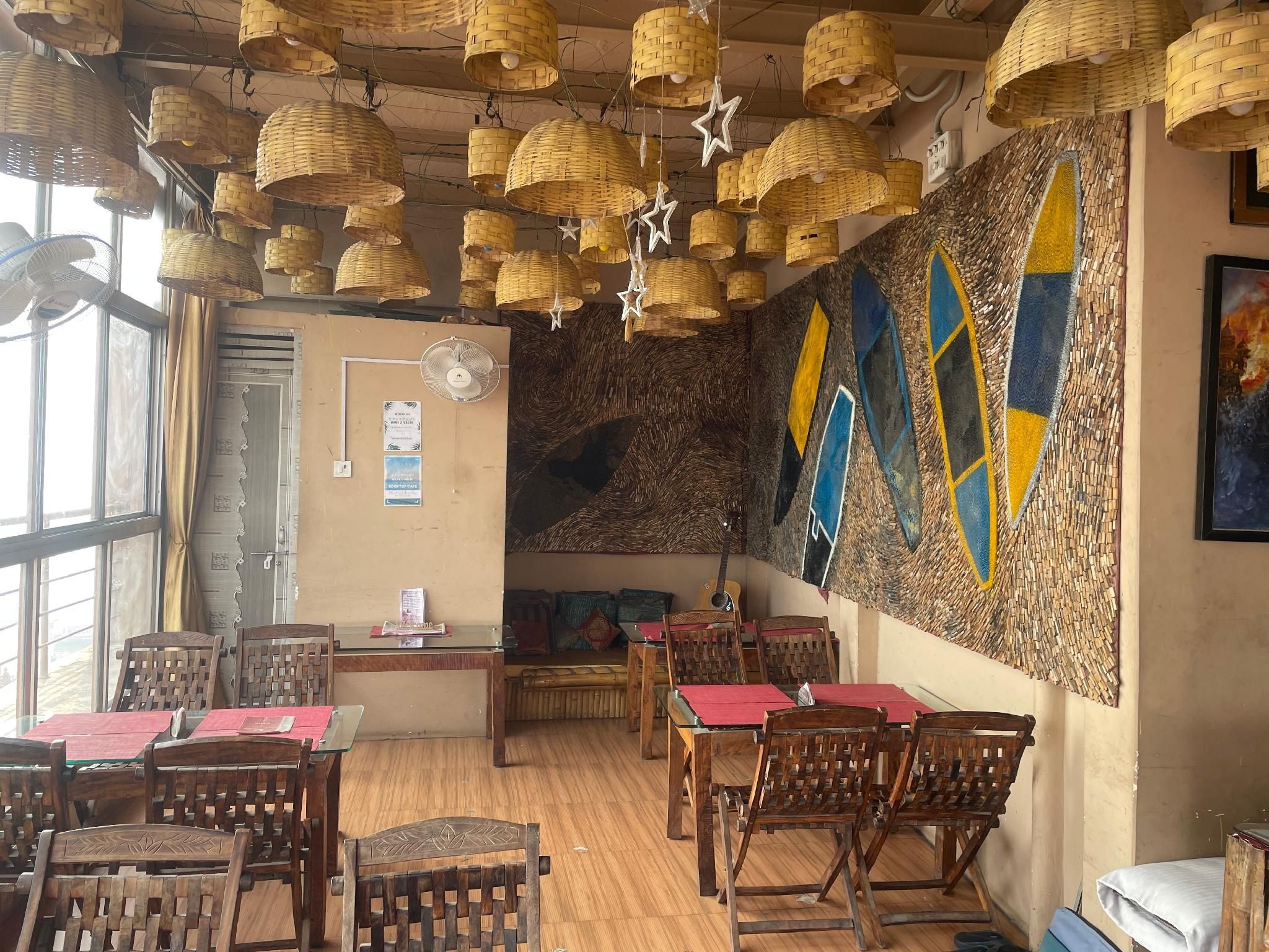 Shri Guest House and Roof Top Resturant