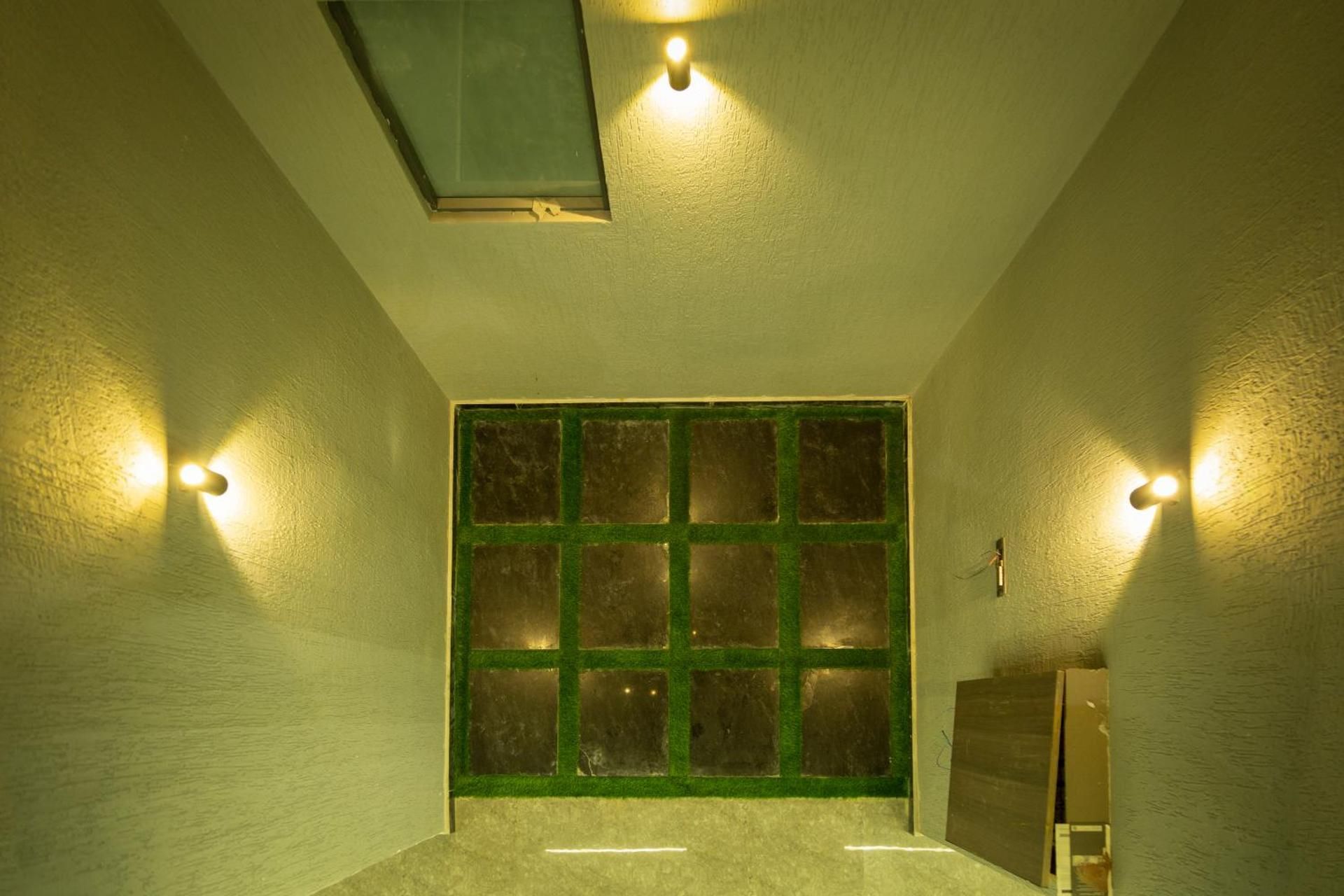 The Orin Deluxe Room 5