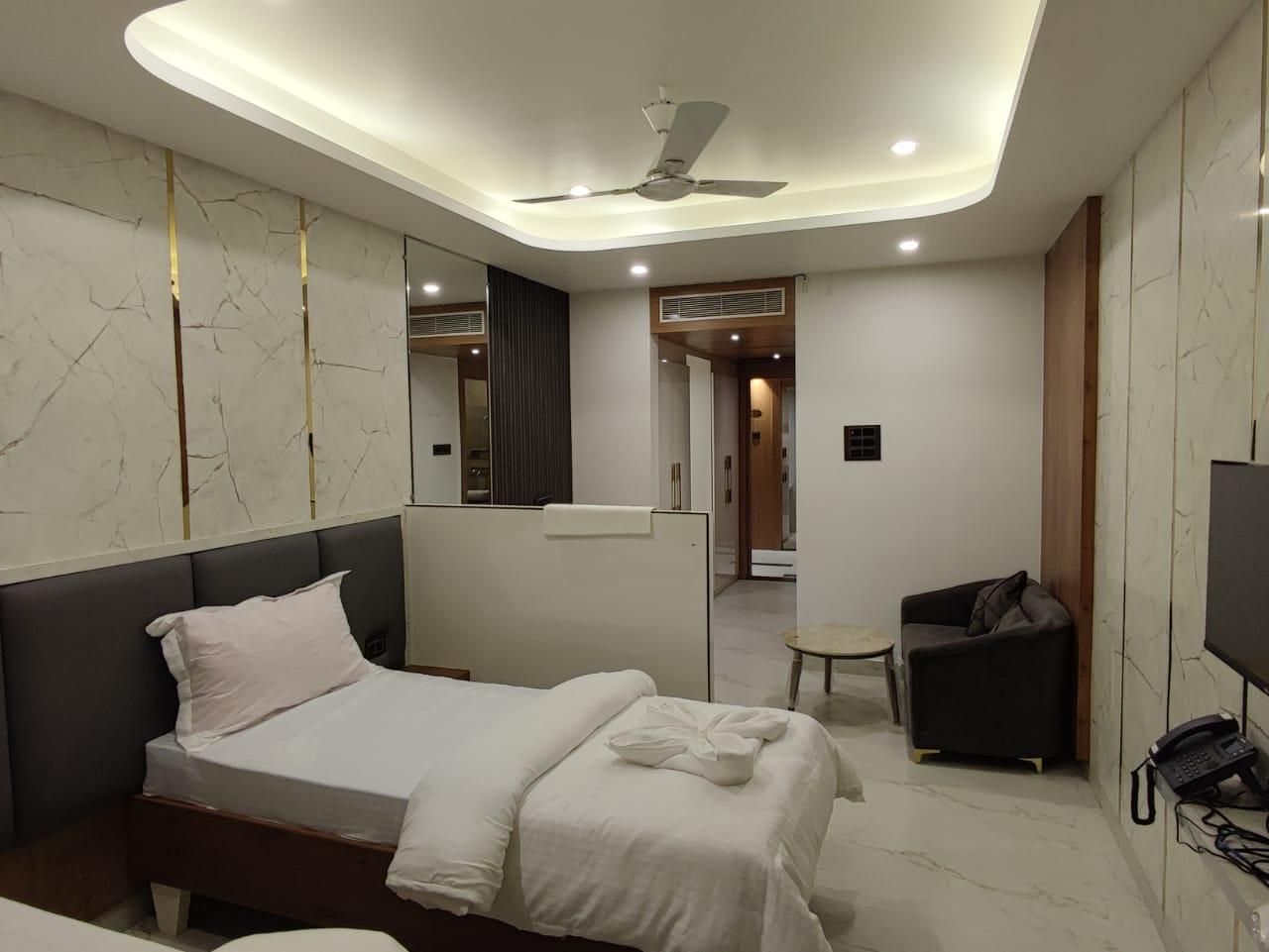 Hotel Samriddhi Deluxe Room