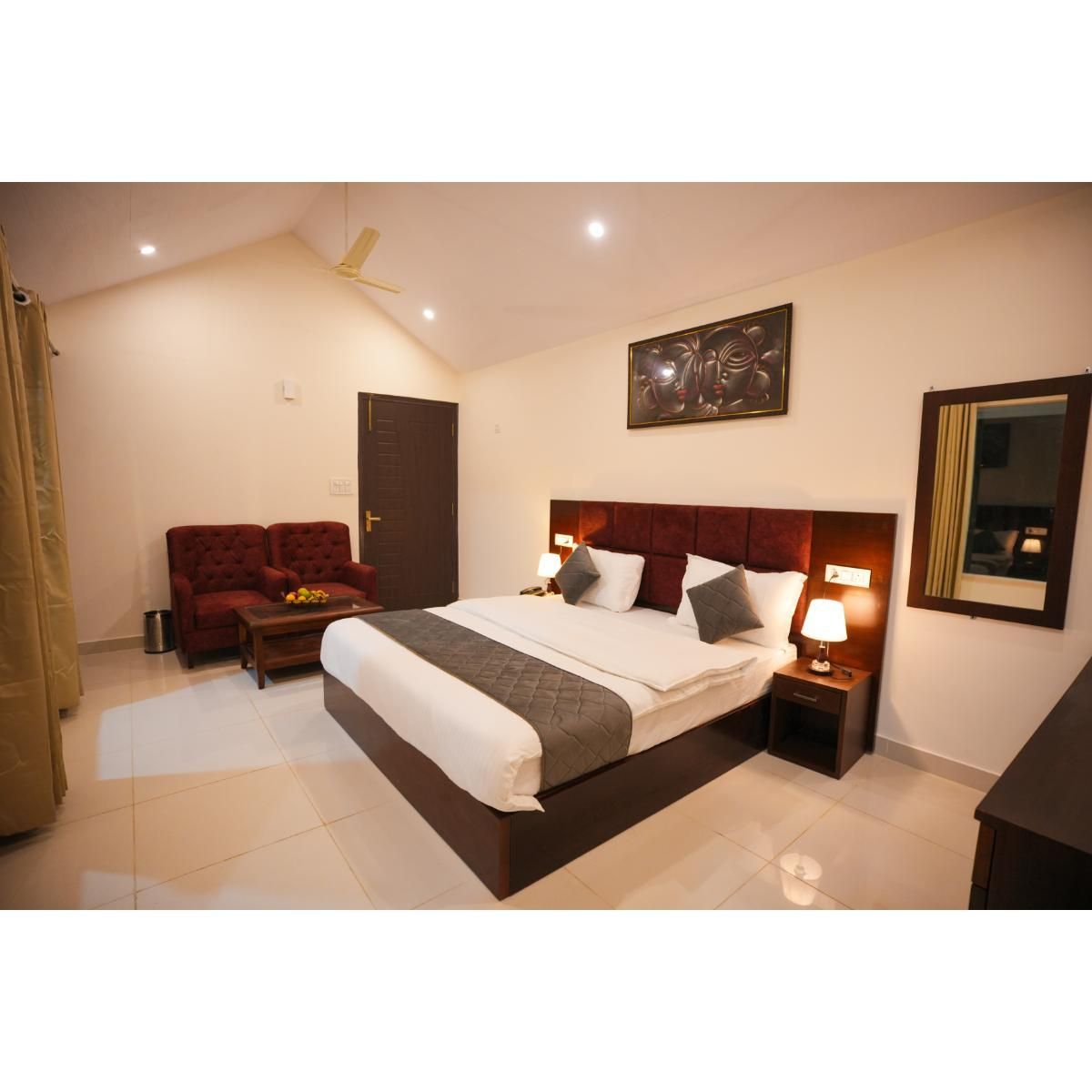 Super Deluxe Room