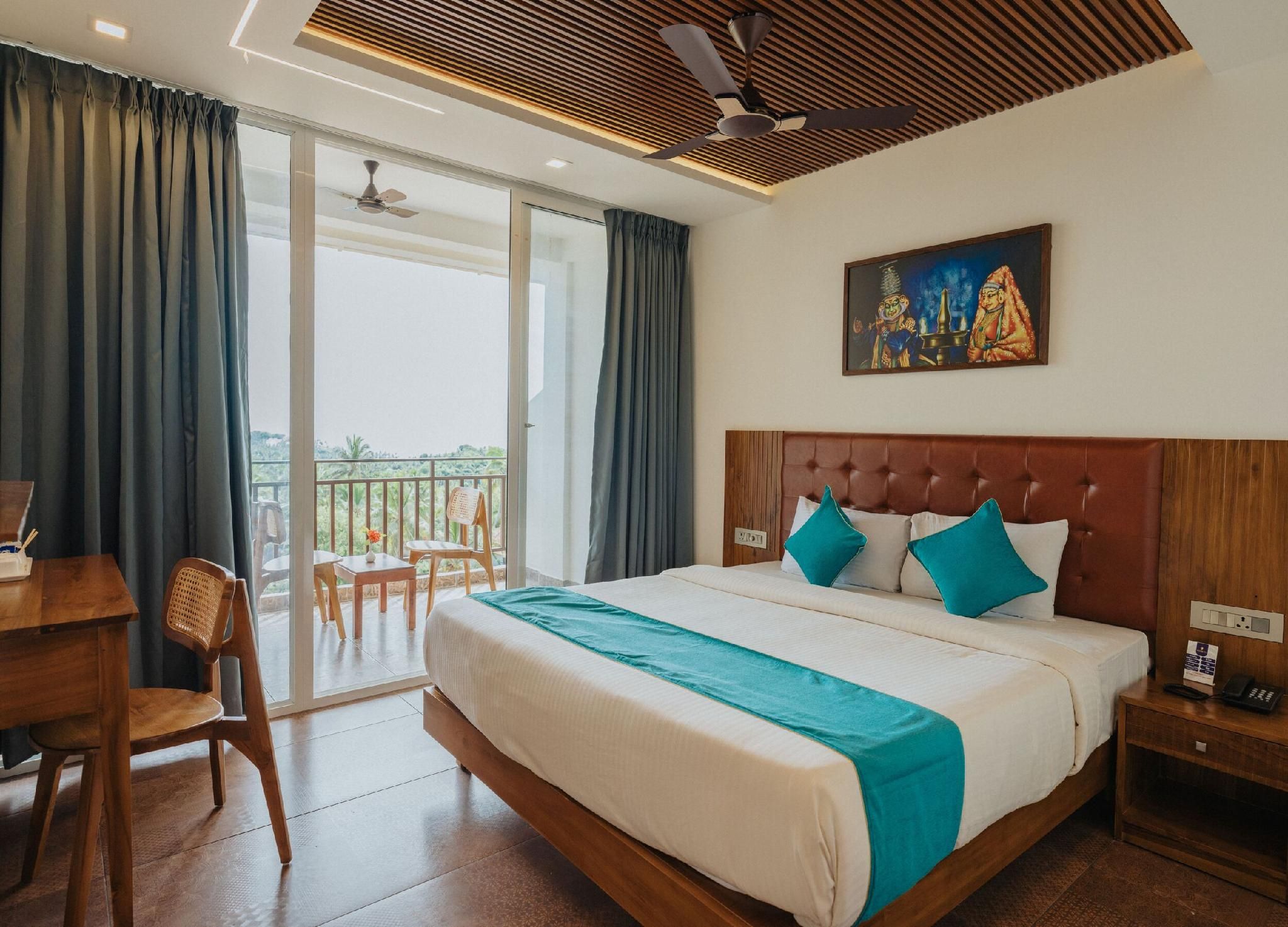 Deluxe Room with Balcony