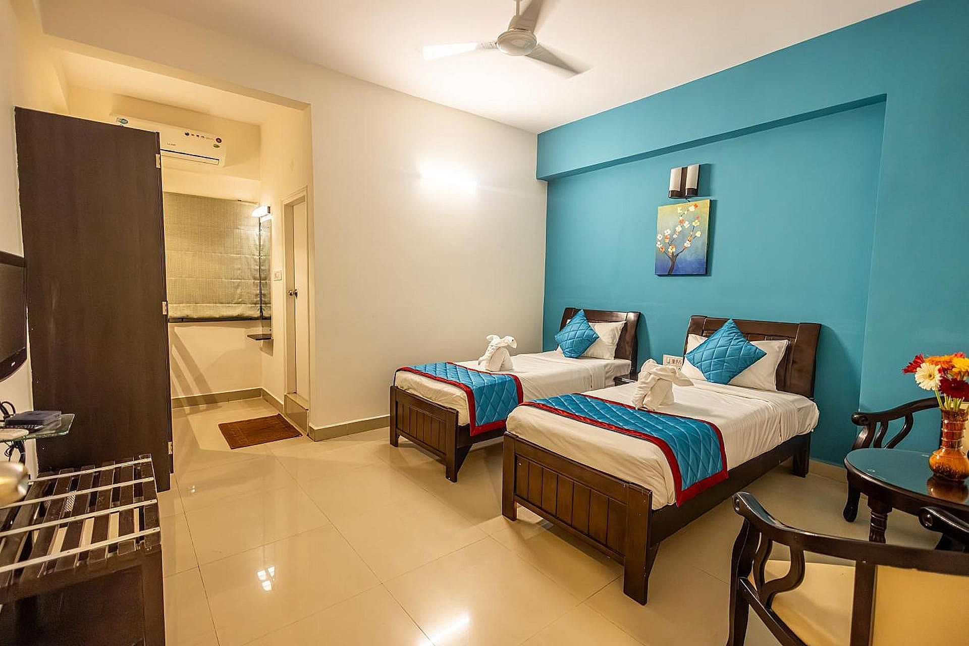Suraksha Stay - Brookfield Deluxe Twin Room