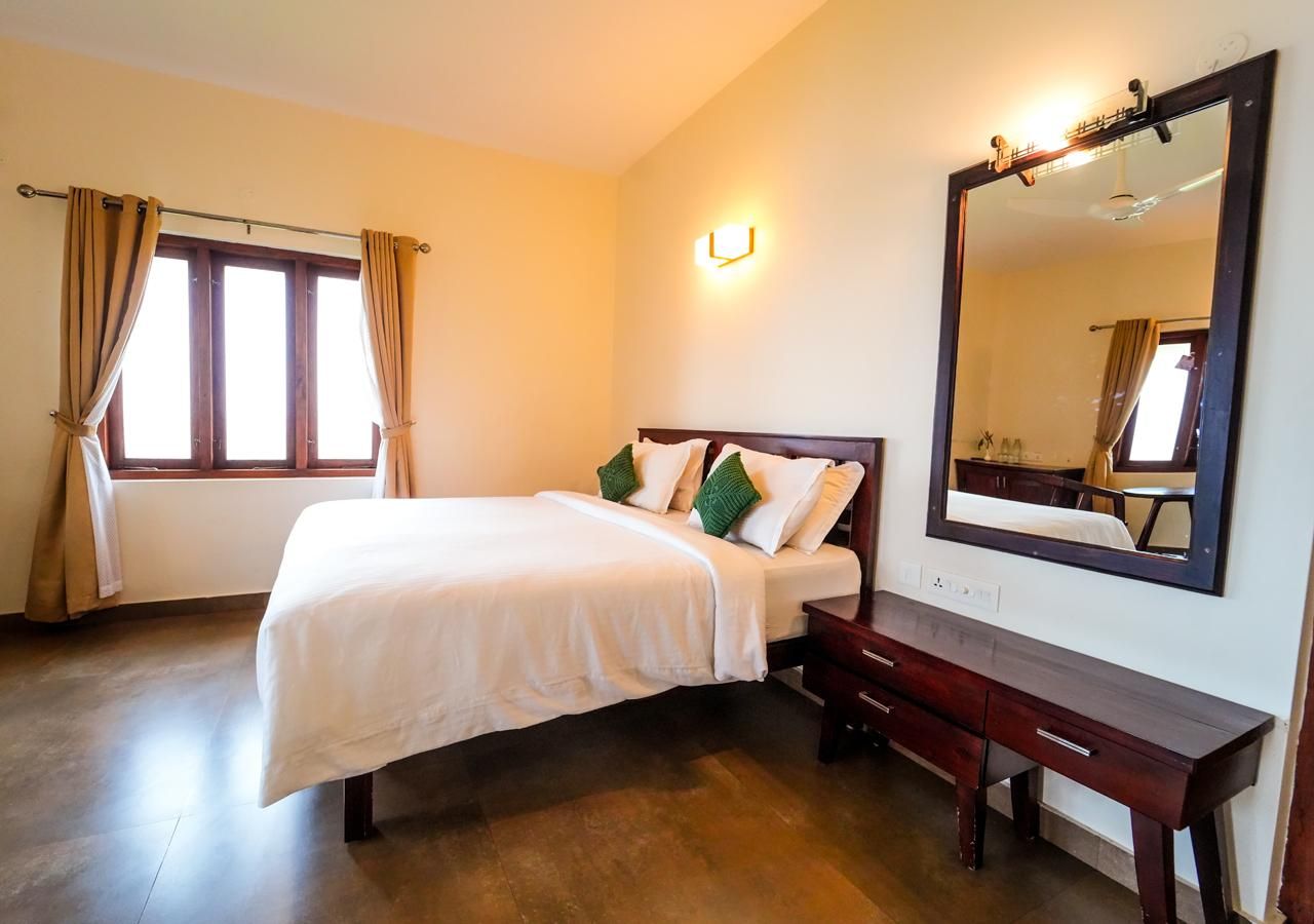 Solaris Beach Resort Varkala by VOYE HOMES Premium AC Room 3