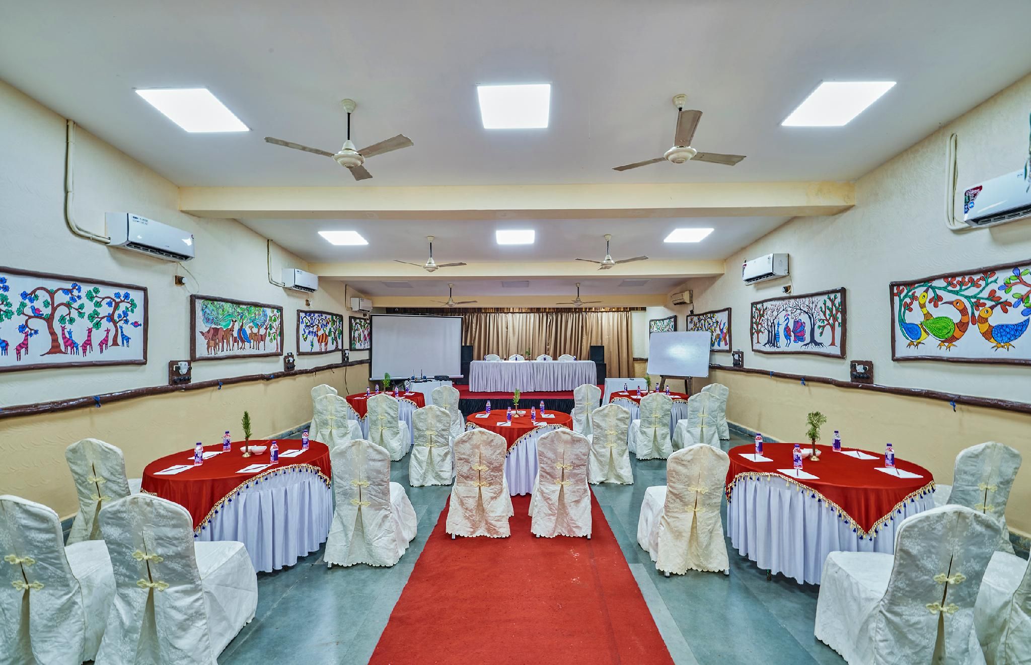 meeting room / ballrooms