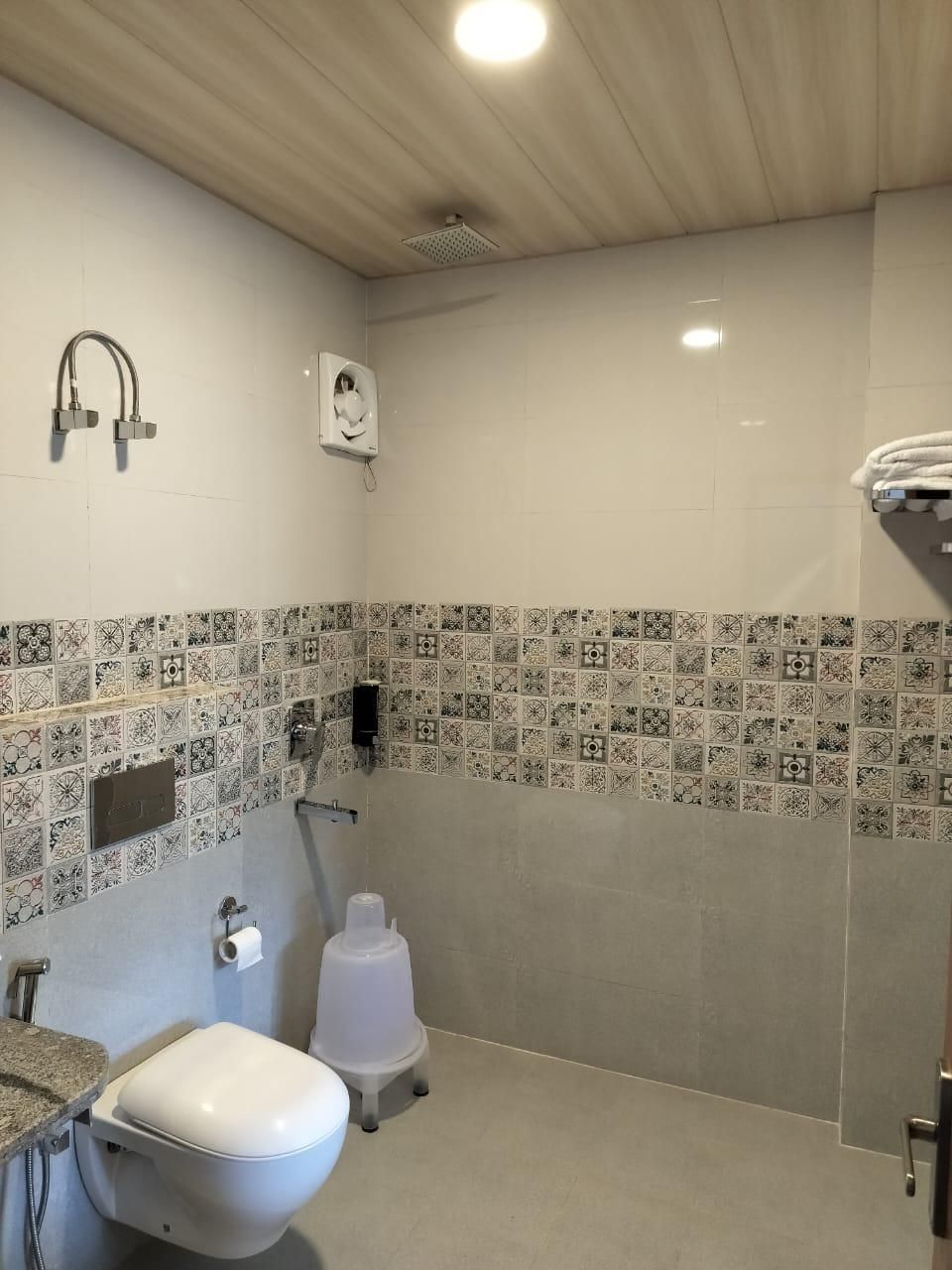 Summer Hill Resort Standard Room 5