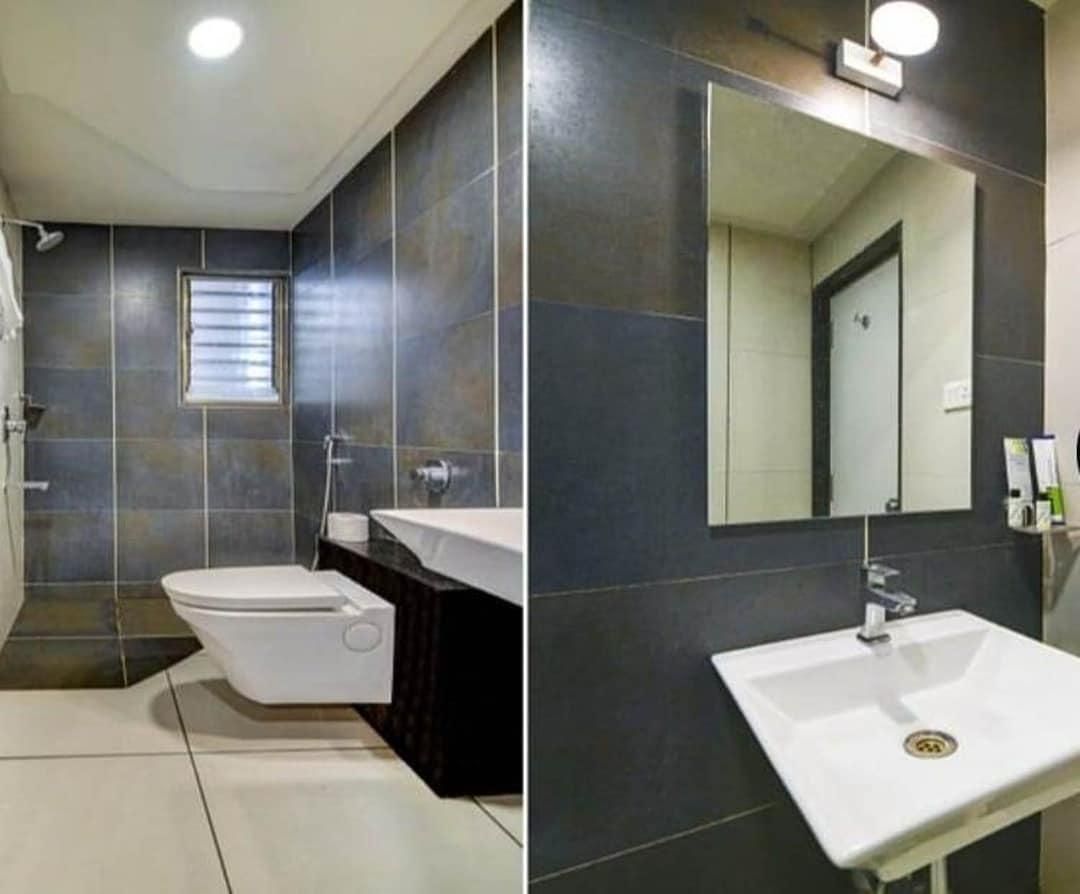 Deluxe Non- Air Conditioning Room