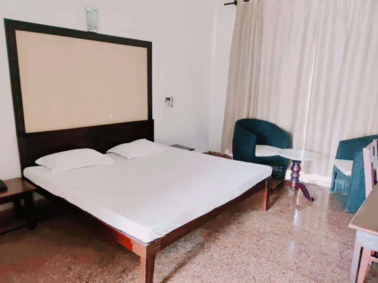 Estate Paradiso Gardens Jaipur  Standard Room 4