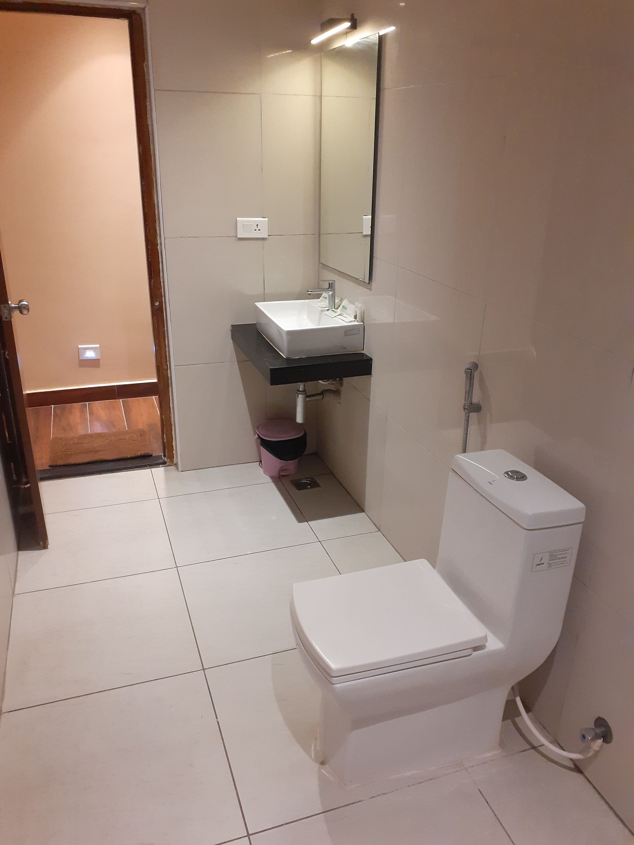 Wyt Hotels Rameswaram Deluxe Double Room 5