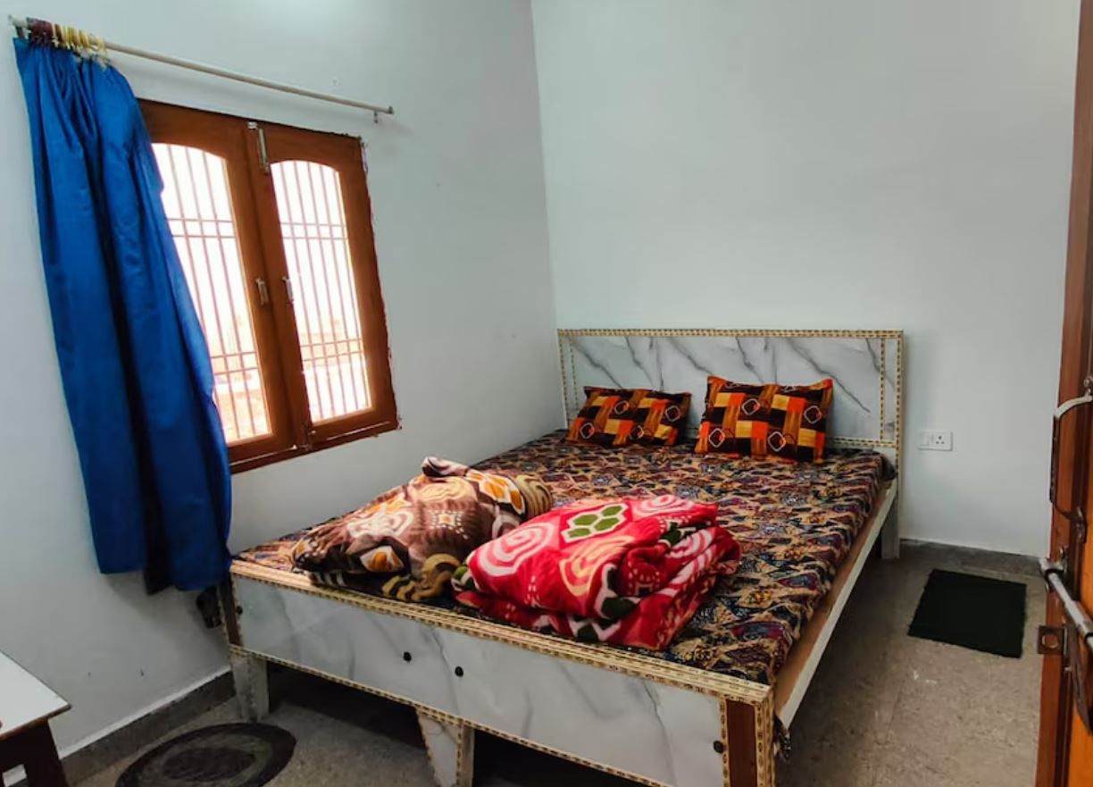 Gopal Sadan-2 Double - Room With A Large Bed For 2 People 2