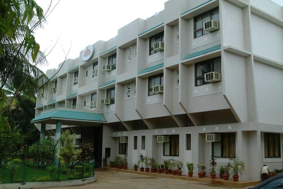 Hotel Ravi Kiran 