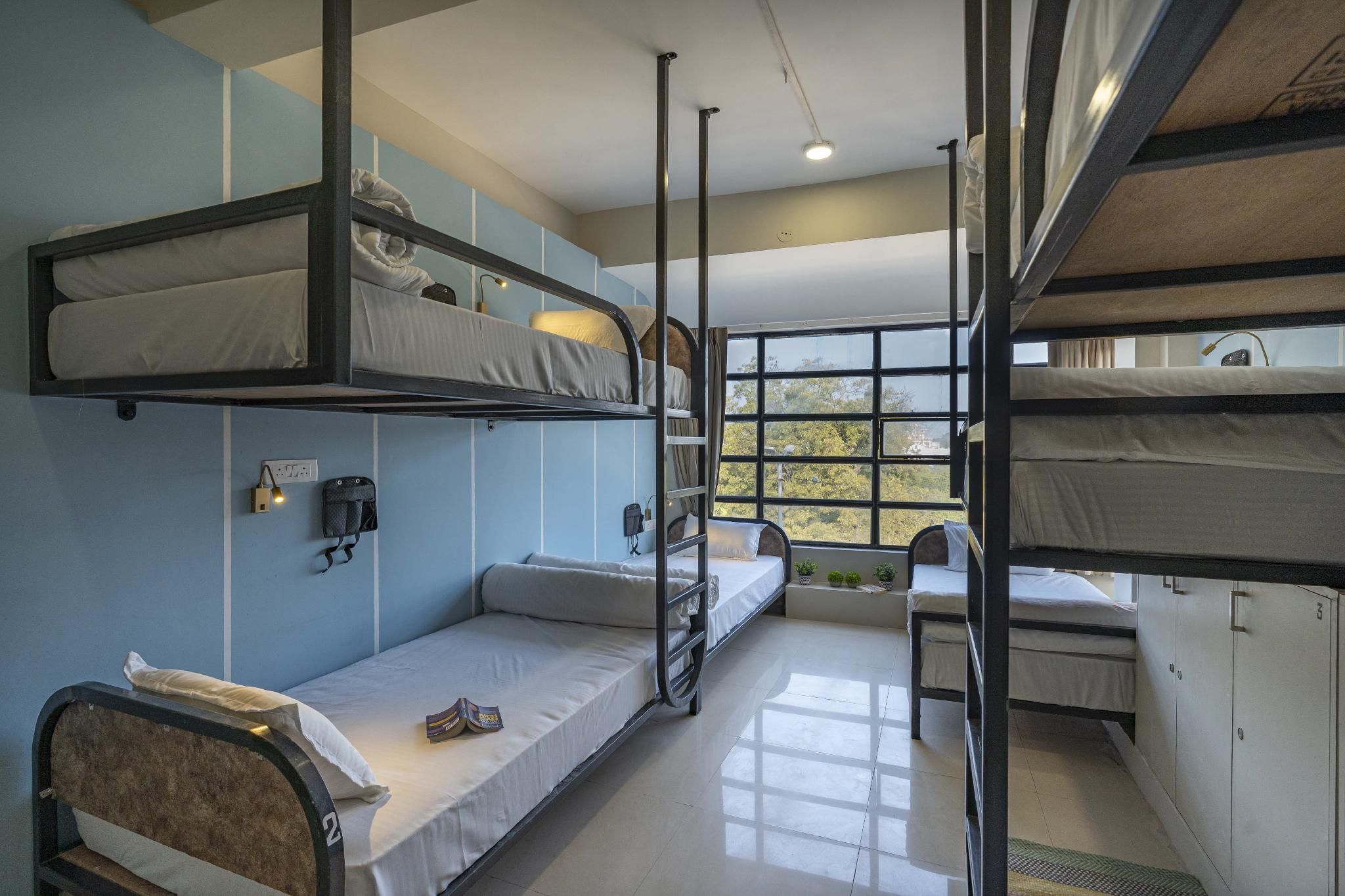 1 Person in 6-Bunk Bed Dormitory - Mixed