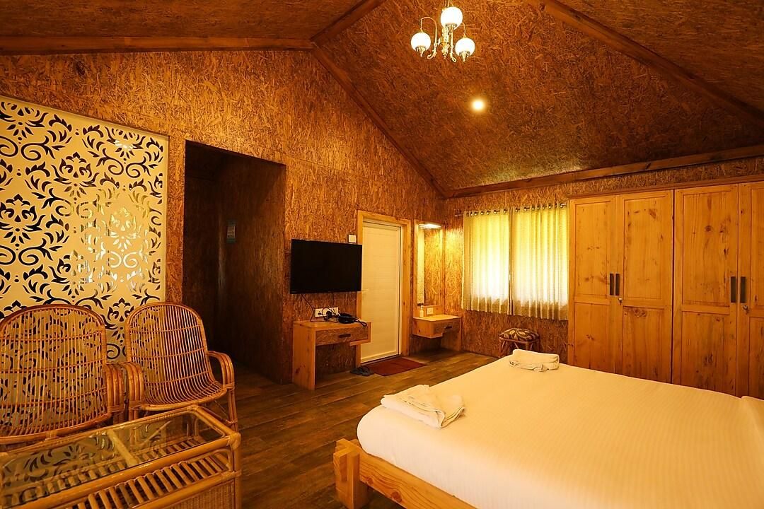 The Wooden Cottage