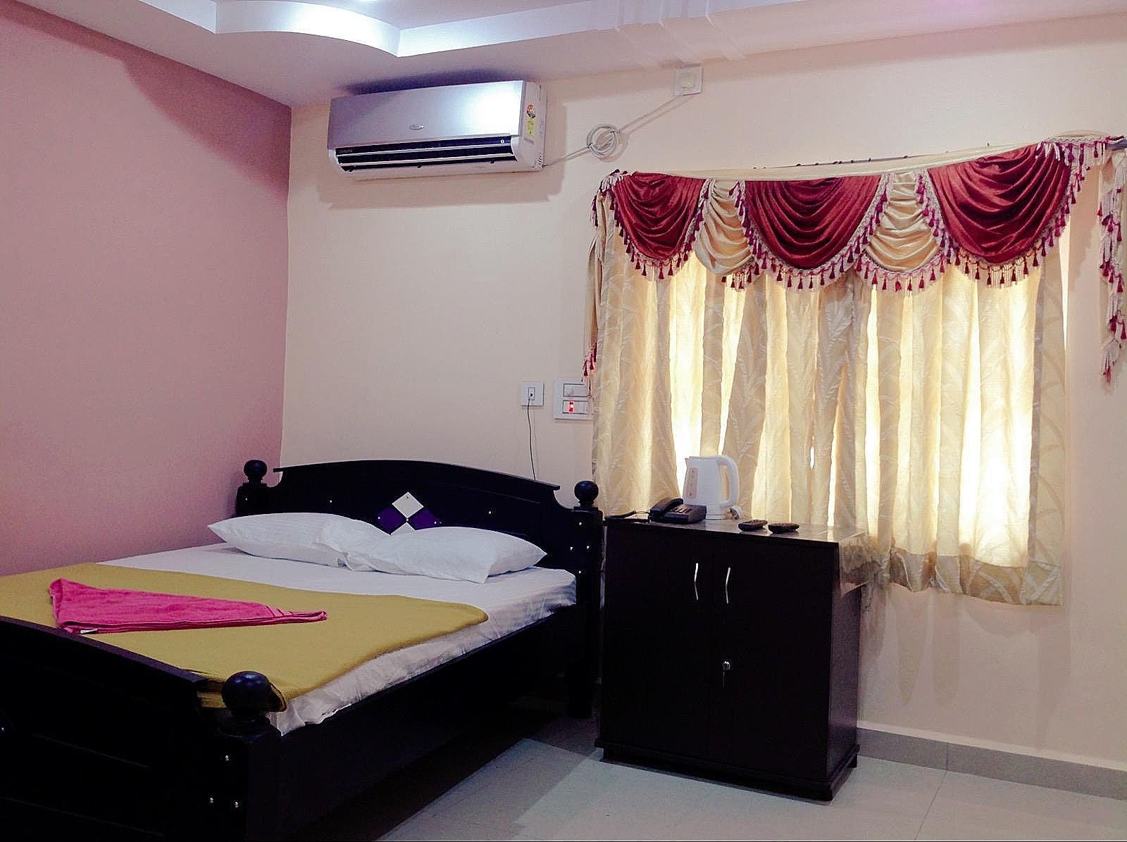 Deluxe AC