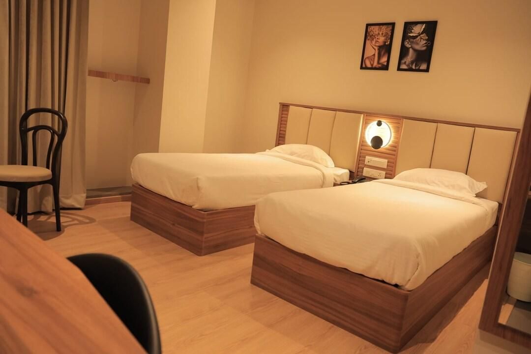Deluxe Air Conditioning Room