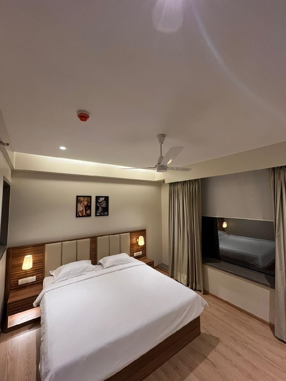 Premium Room