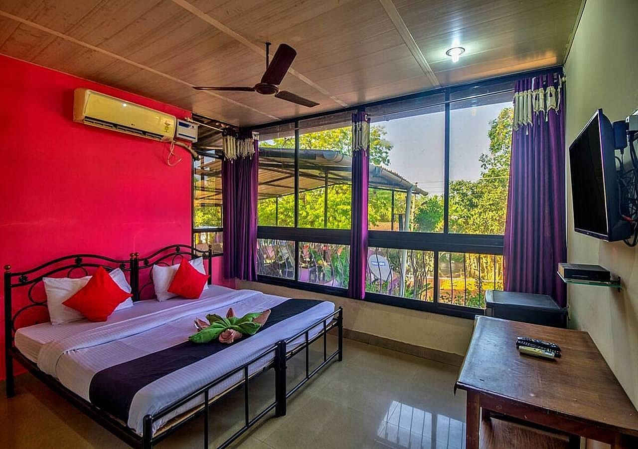 Azure De Goa Deluxe Garden View Room