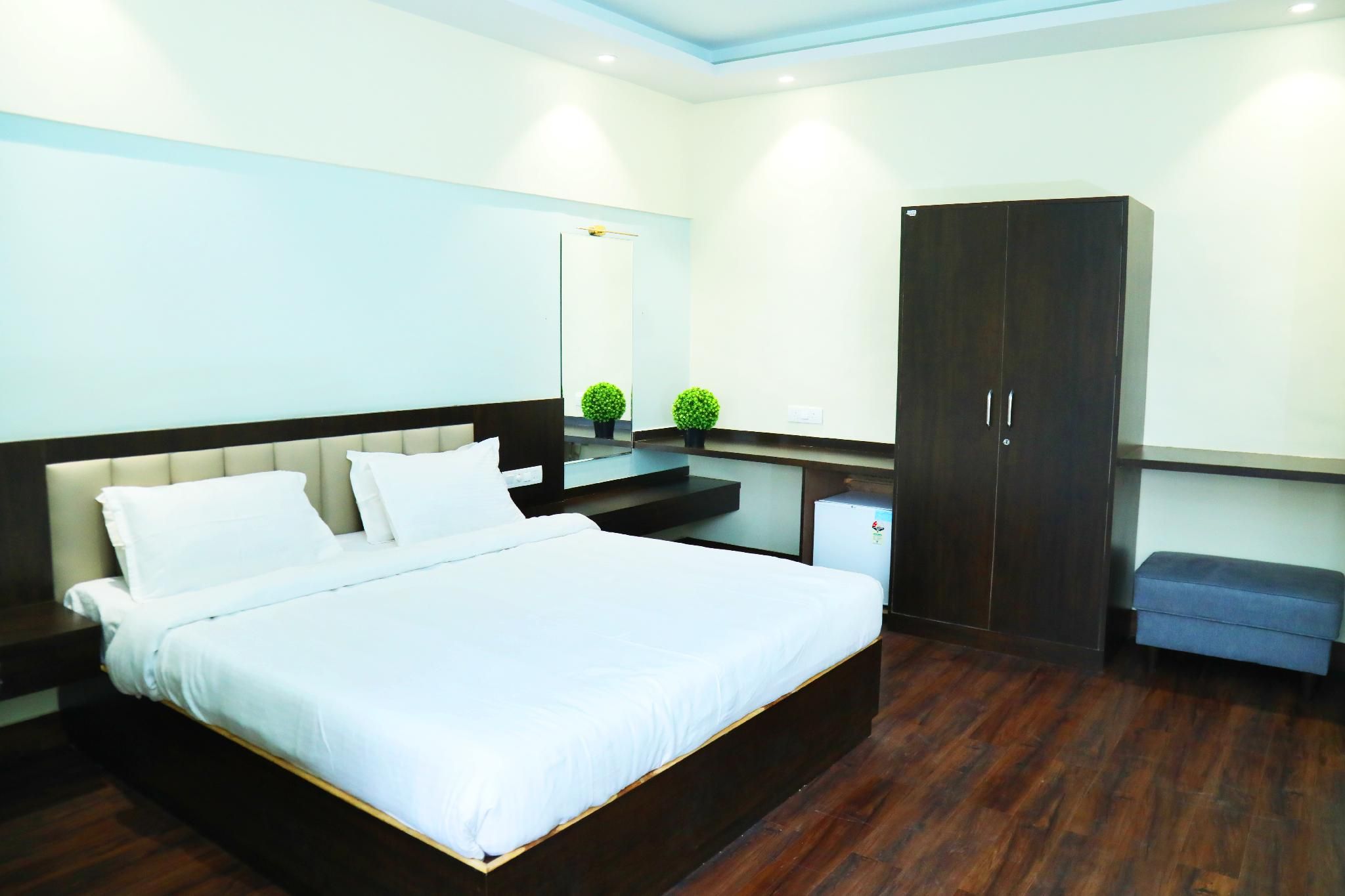 King Suite with Balcony