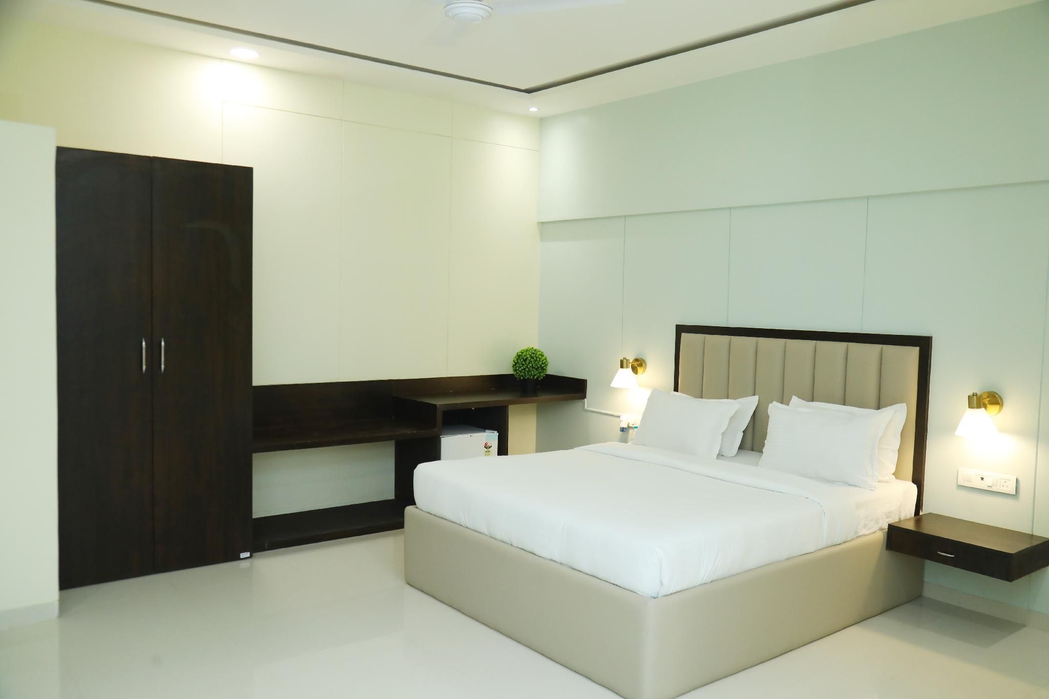 King Suite with Balcony