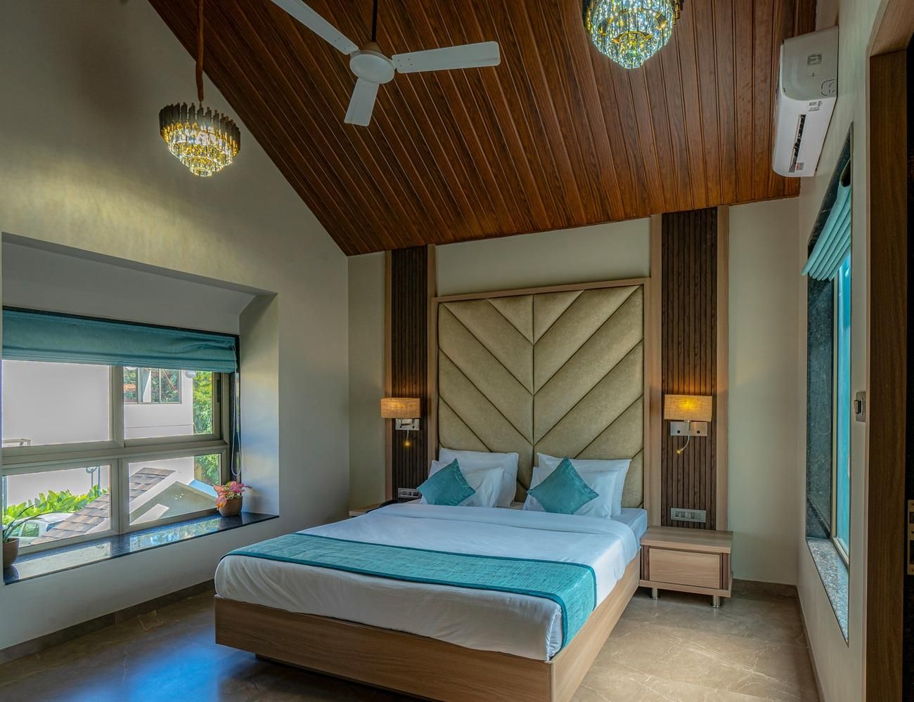 Family Duplex Room with Plunge Pool