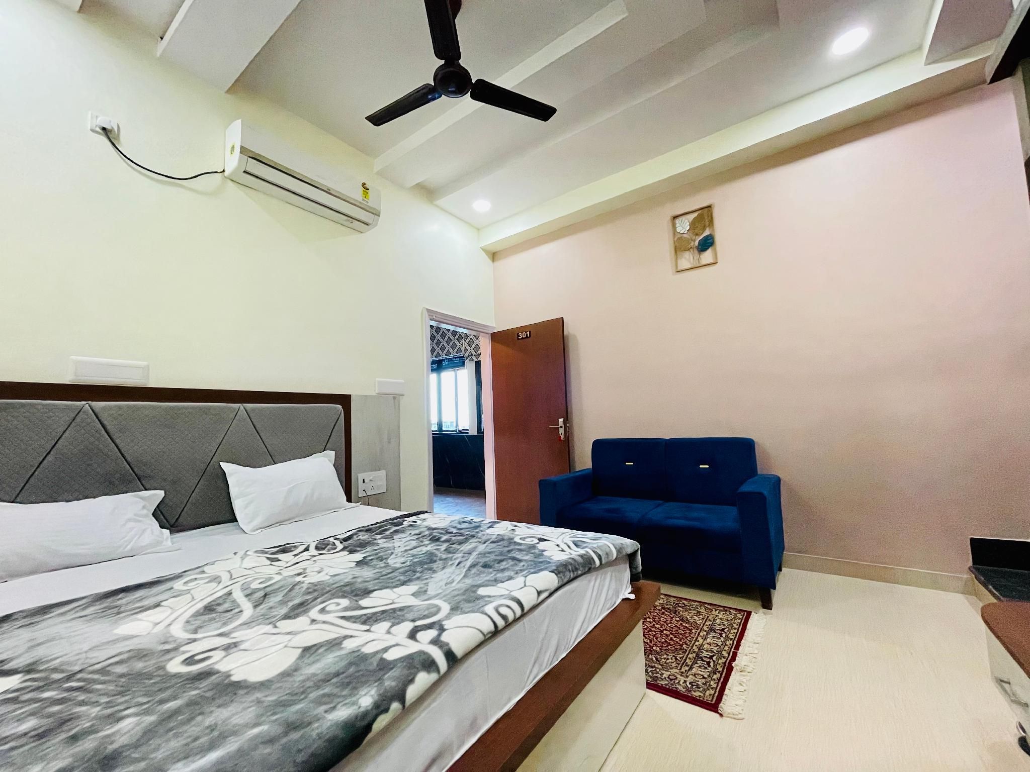 HOTEL MJ ROYALE Double Room 2