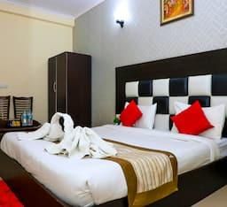 Deluxe Room with Free Wi-Fi