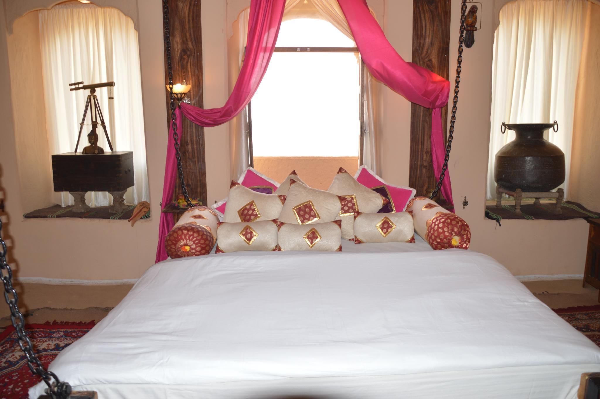 Heritage Room with Balcony