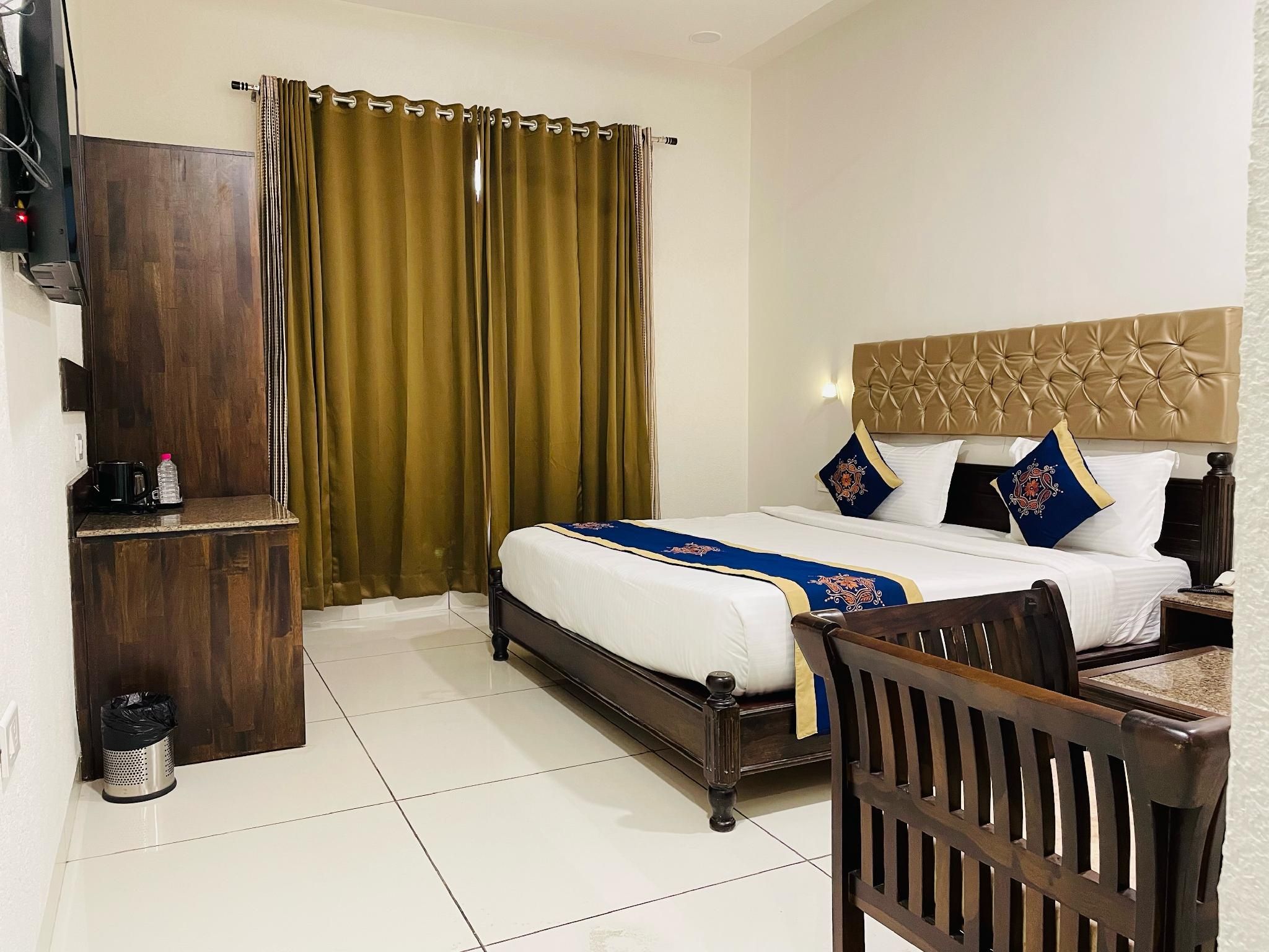 Super Deluxe Room