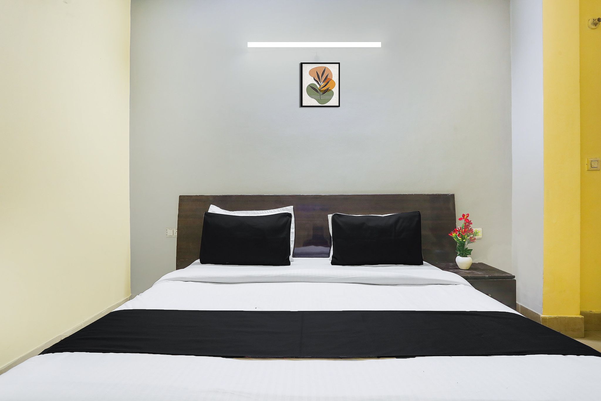 Super Collection O Sector 45 Near Huda Metro Station Classic 11