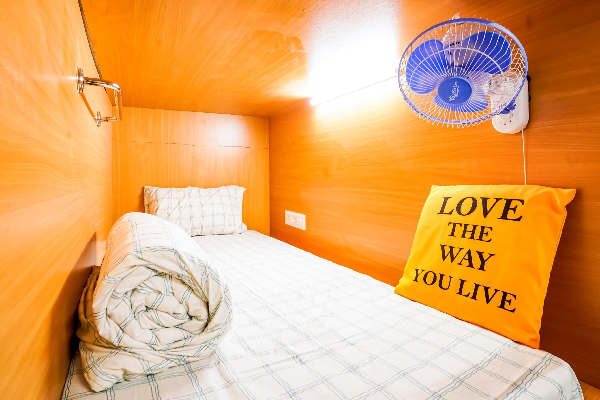 6-Bed Dormitory Room
