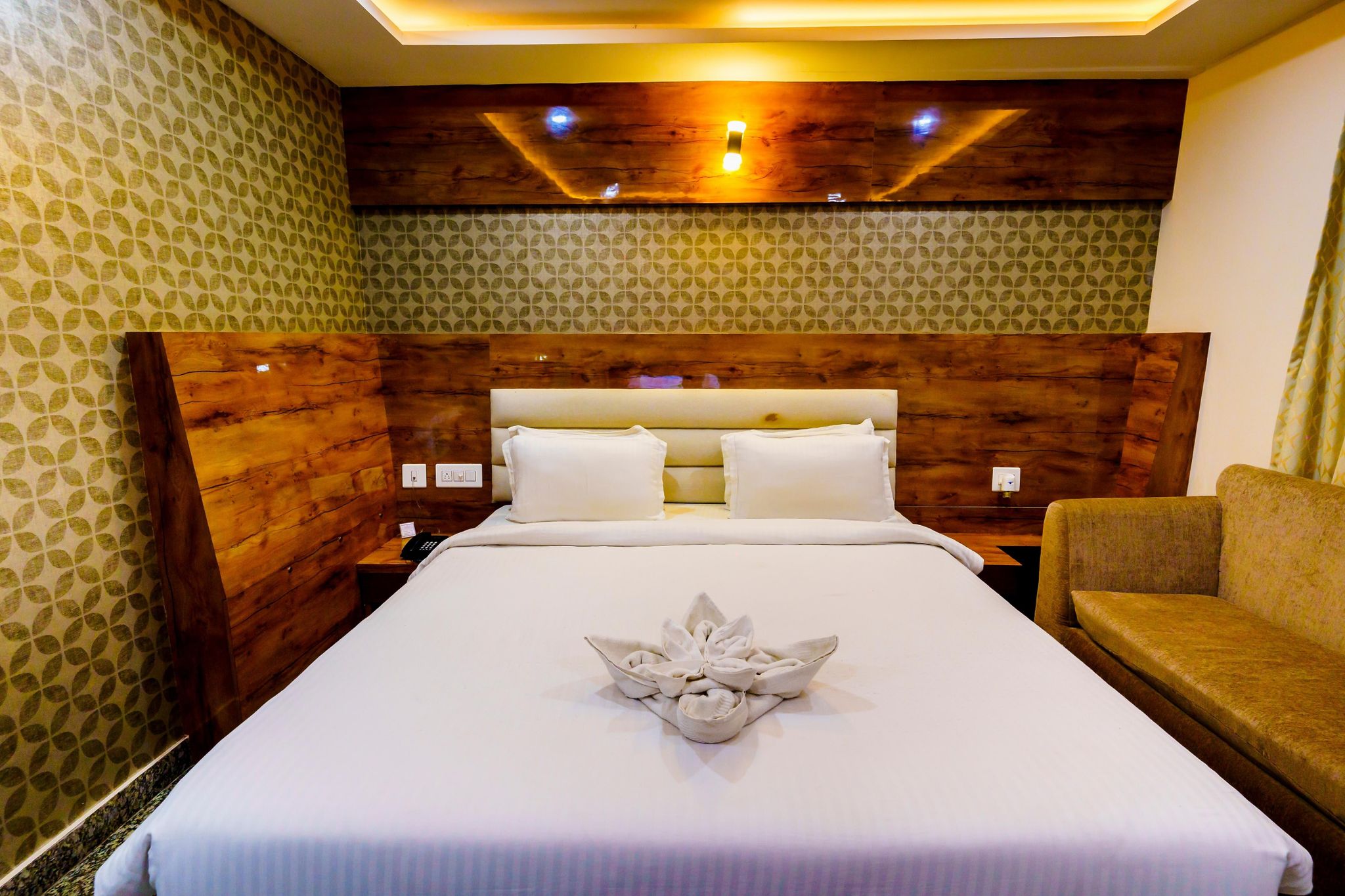 Deluxe Twin Bed room