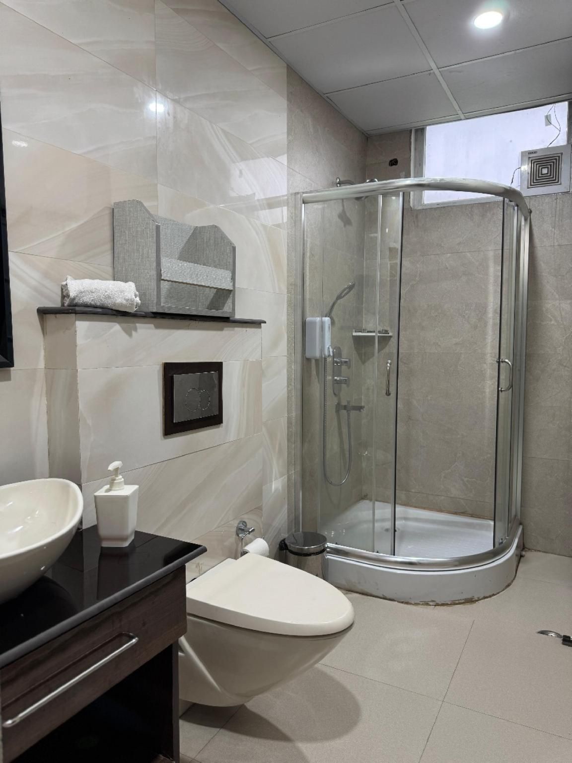 Goroomgo Manuni Inn Dharamshala Super Deluxe Room 3